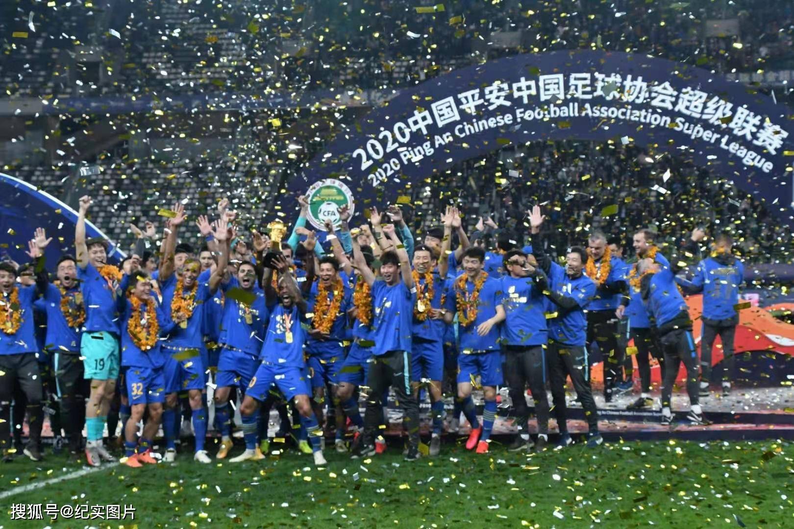 开云-sinπx当x趋于1时