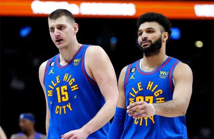 开云官网-关于穆雷焦点对战，浓眉哥与90激战切尔西分钟，表现优异胜负难料！上演精彩一战的信息